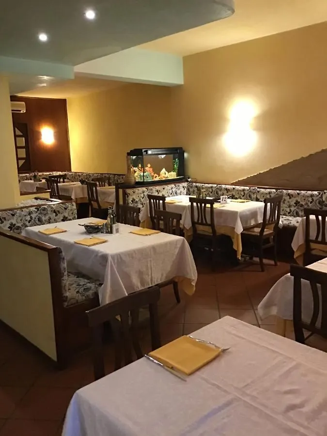 Albergo Ristorante Pizzeria Rudy Case Matte 0*,  이탈리아